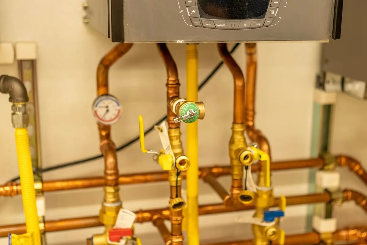 Licensed technician providing Emergency Plumbing for a homeowner in Estacada